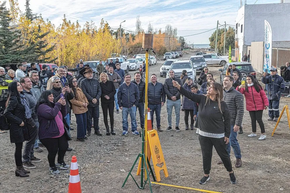 Nueva ampliación de suministro de gas natural en el barrio Cordón Forestal