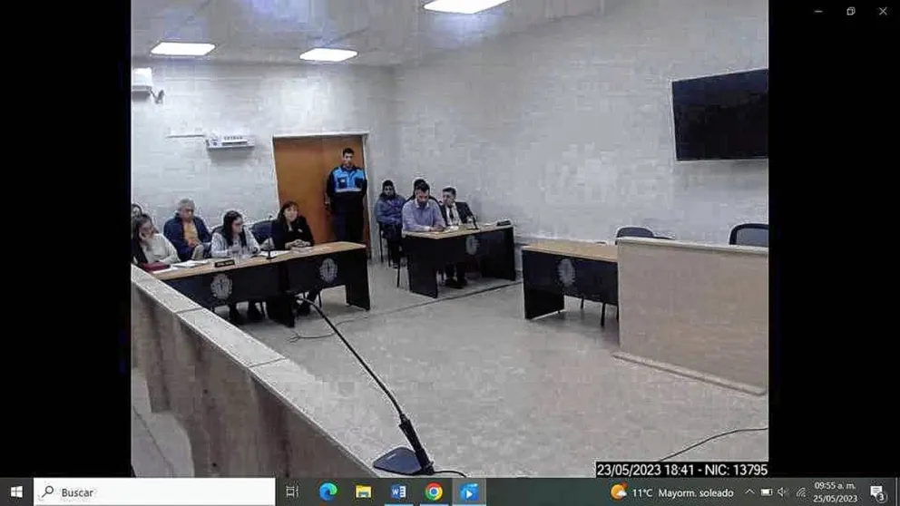 Lo condenaron a 13 años de prisión por abuso sexual y quedó detenido