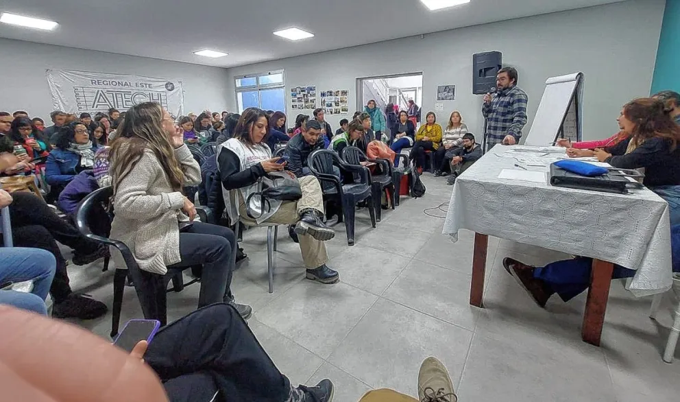 Docentes: ATECH confirmó la continuidad del paro progresivo, y ahora será de 96 horas