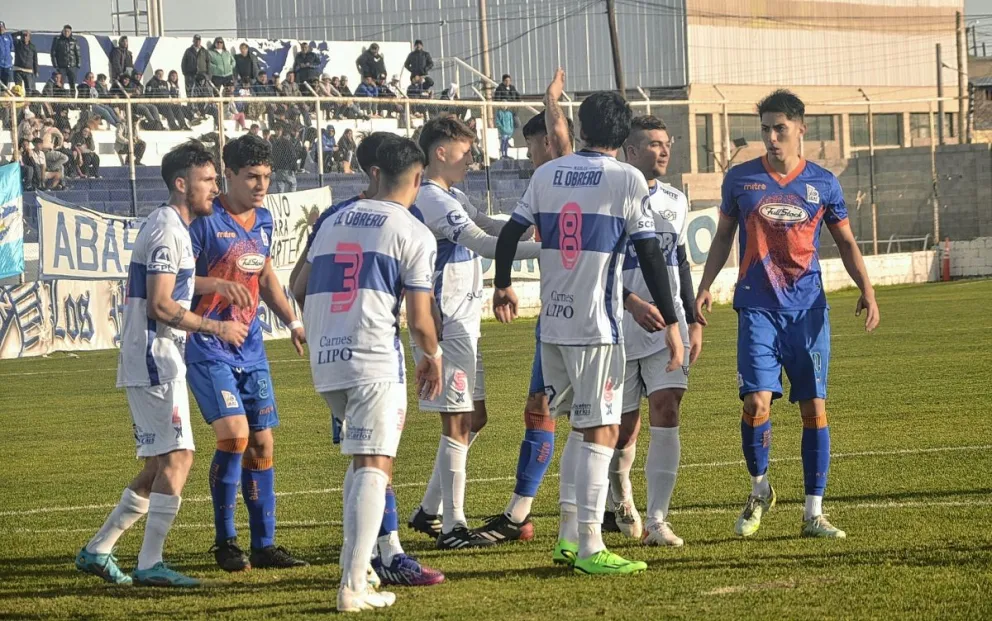 Ganó Newbery y estiró la diferencia