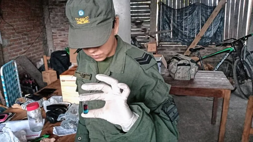 Corrientes: incautan marihuana, cocaína y millones de pesos y dólares