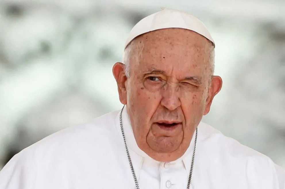 El Papa Francisco no leyó un discurso y lo atribuyó a sus problemas respiratorios