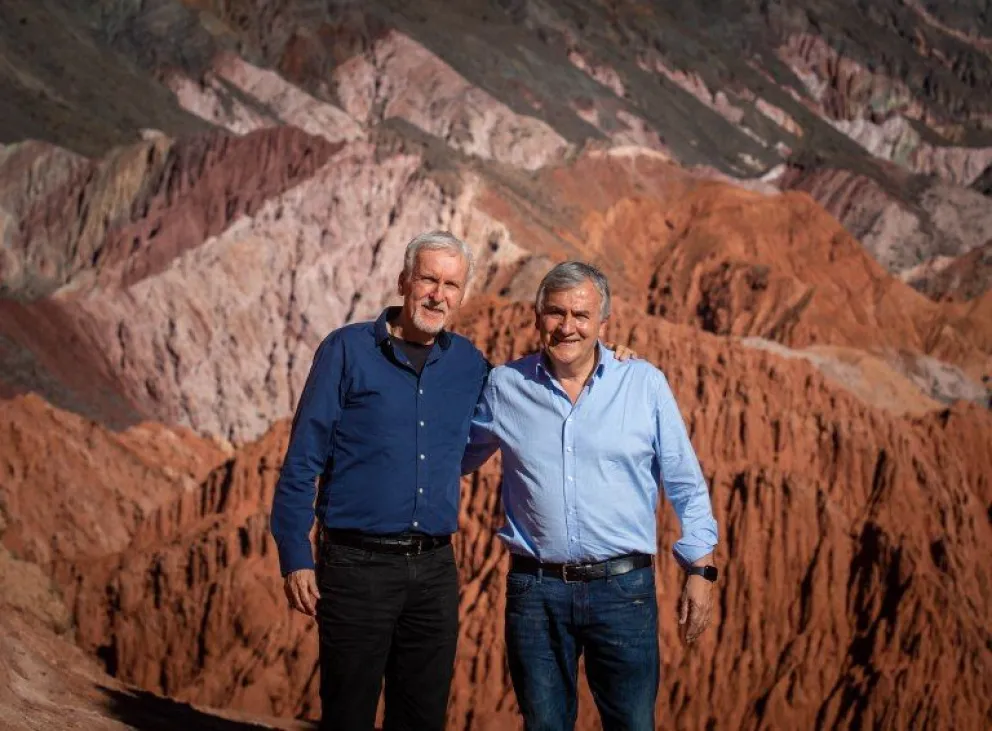 El director de Hollywood James Cameron visitó Jujuy y recorrió Purmamarca junto a Morales