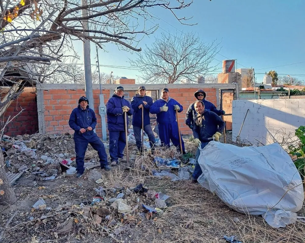 Grata y rápida respuesta a reclamos de vecinos de Km. 5