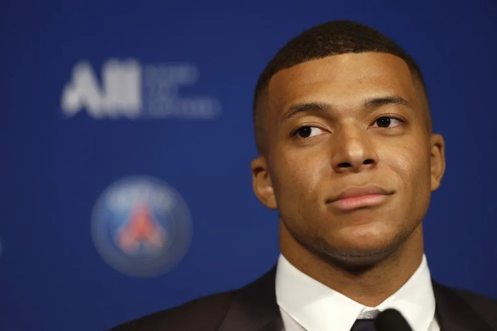 Mbappé dijo que Messi "no recibió el respeto que merecía en Francia"