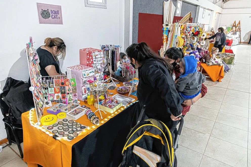 Se concretará una feria de artesanos con motivo del Día del Padre