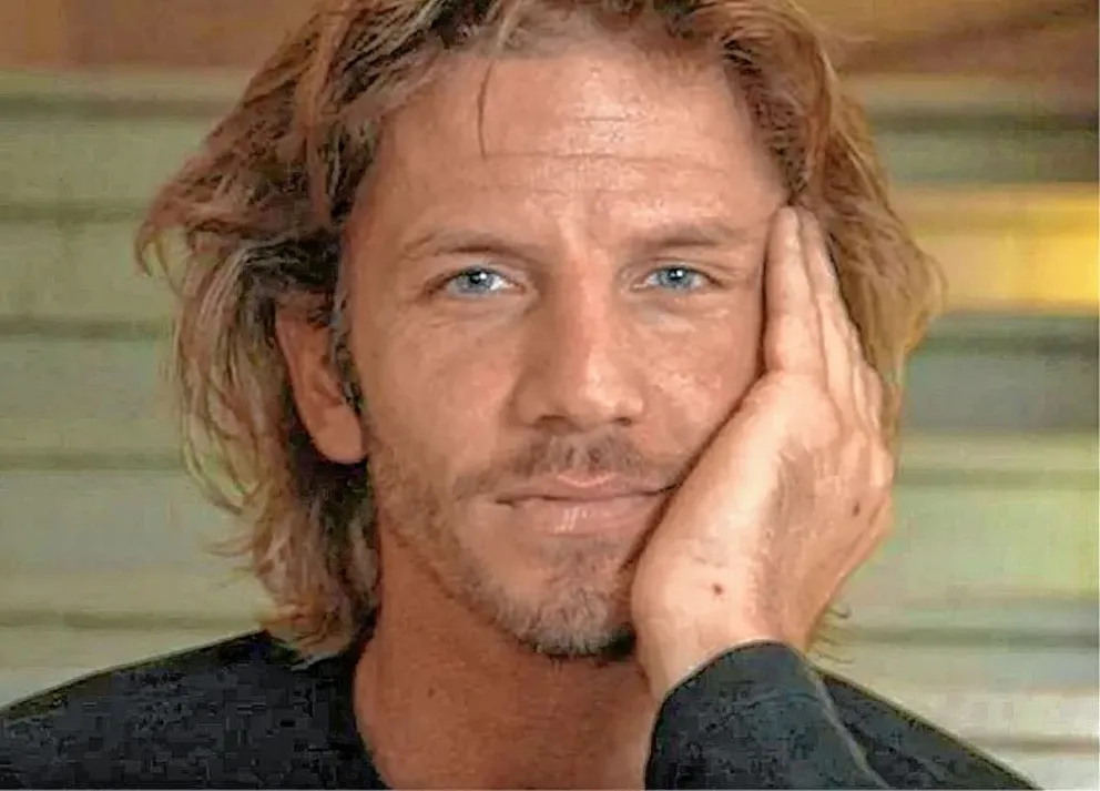 Facundo Arana presenta en Comodoro su obra En El Aire