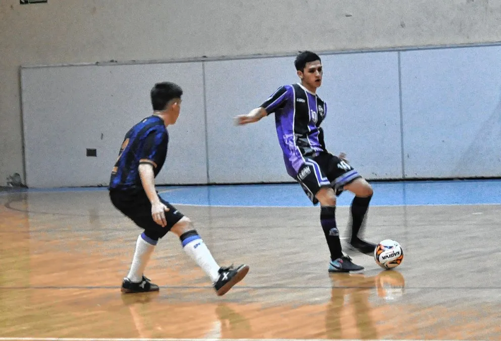 Futsal: Victorias de Flamengo y Sport Boys antes de ir a Mendoza
