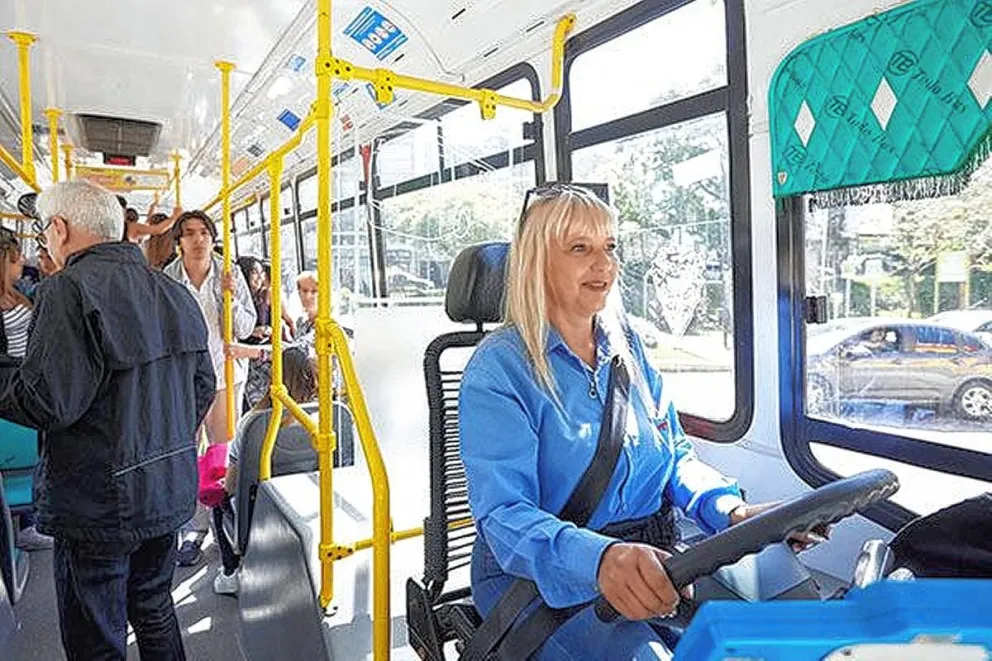 La próxima concesión de Transporte Público en Comodoro deberá incluir a mujeres choferes