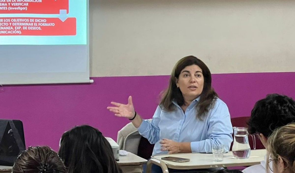 Ana Clara Romero sostiene que hay que evitar que los chicos sigan perdiendo días de clases