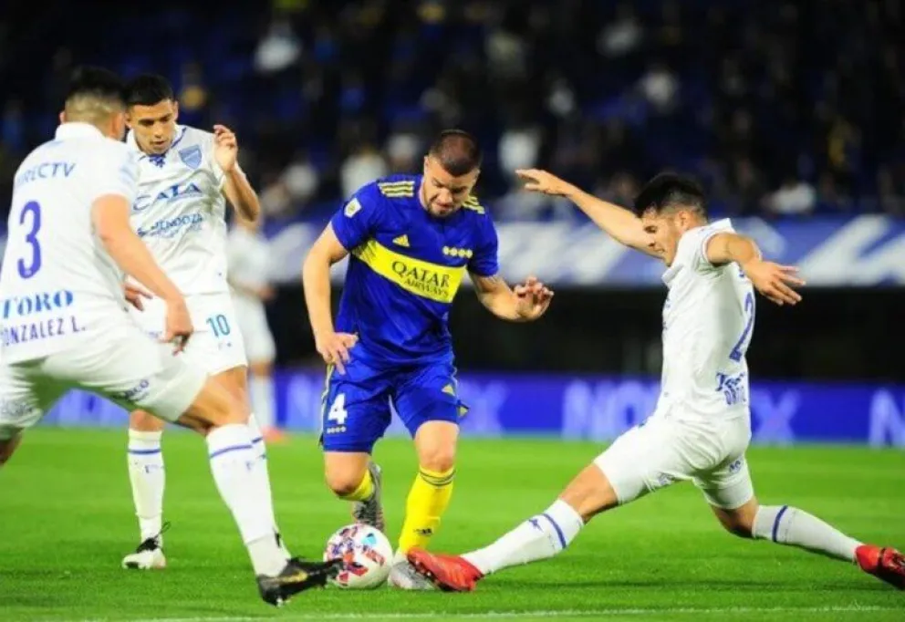 Con varios cambios y Barco en el medio, Boca visita a Godoy Cruz