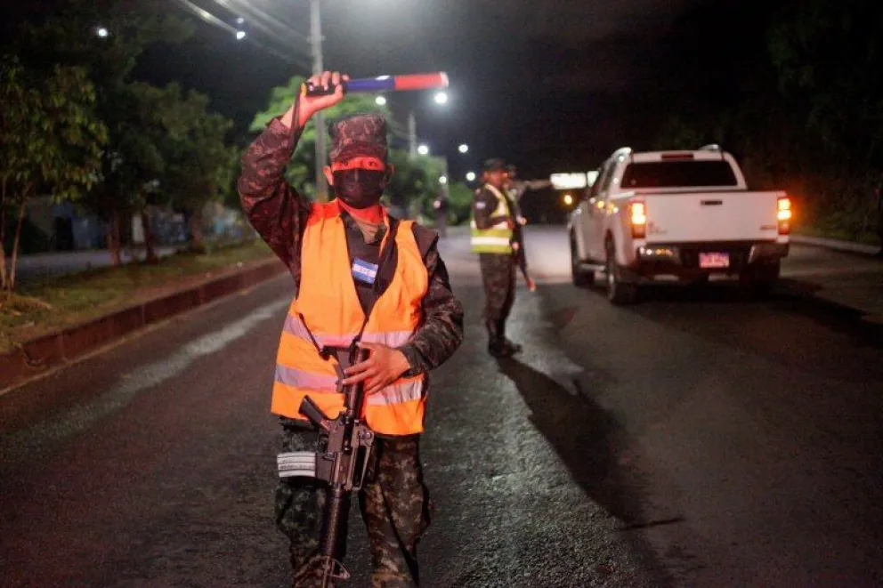 Reportaron 22 muertos en una noche de violencia en Honduras: impusieron toque de queda